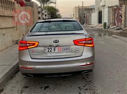 Kia Cadenza